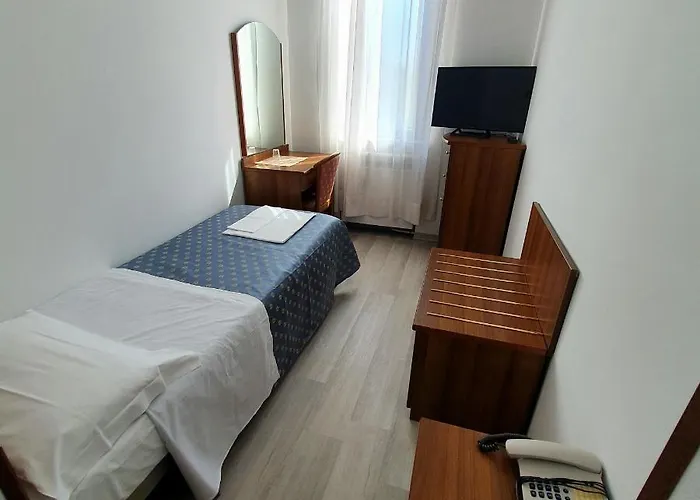 Otel Perla Massa Lombarda