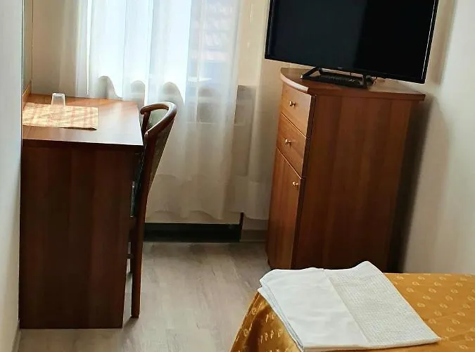 Otel Perla Massa Lombarda