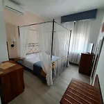 מלון Perla