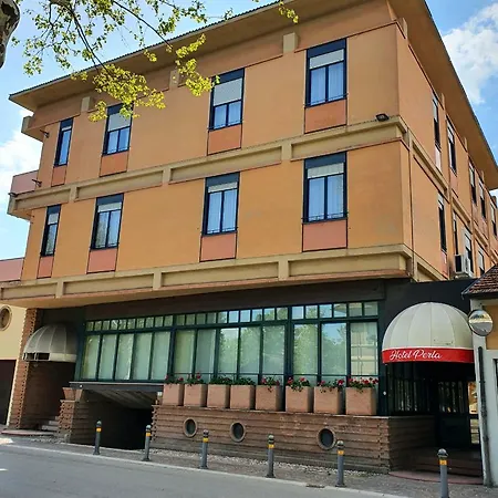 Hotel Perla Massa Lombarda