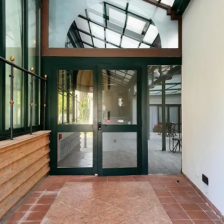 מלון Perla Massa Lombarda