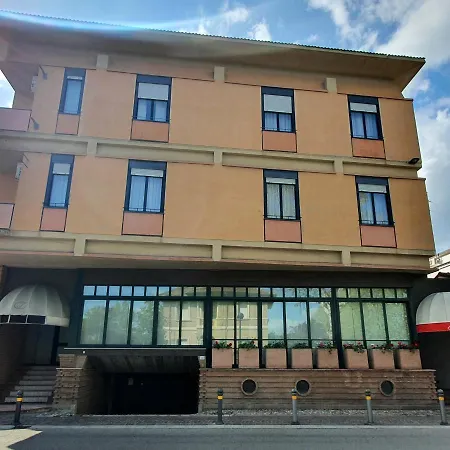 Hotel Perla 3*