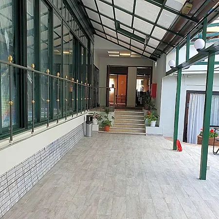 Hotel Perla Massa Lombarda