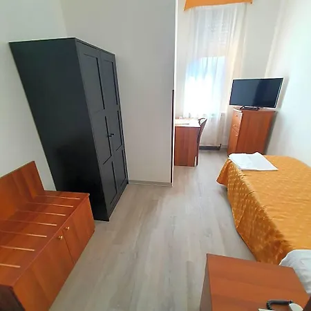Szálloda Perla Massa Lombarda