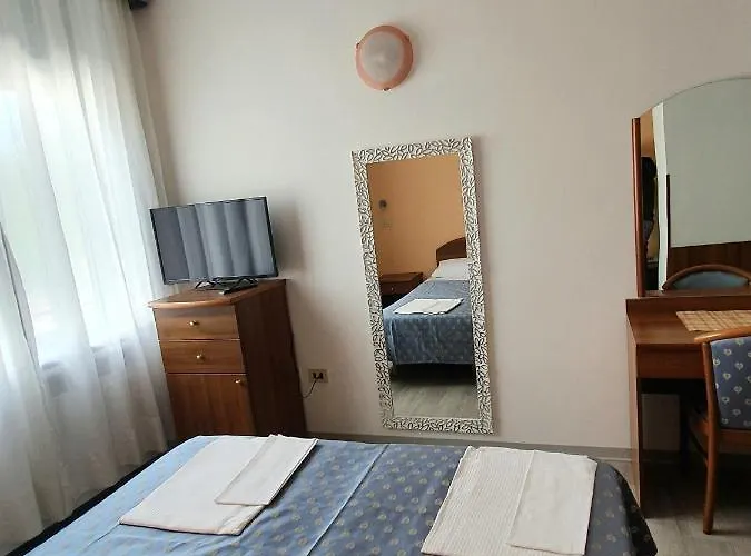 Hotel Perla Massa Lombarda