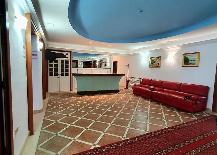 Otel Perla 3*